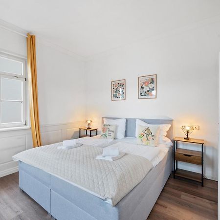 Backhome - Business&Family - Fantastische Schlosslage, Smarttv, Waschtrockner, Netflix, 50Qm, 24H Checkin - Apartment 3 Ludwigsburg Luaran gambar