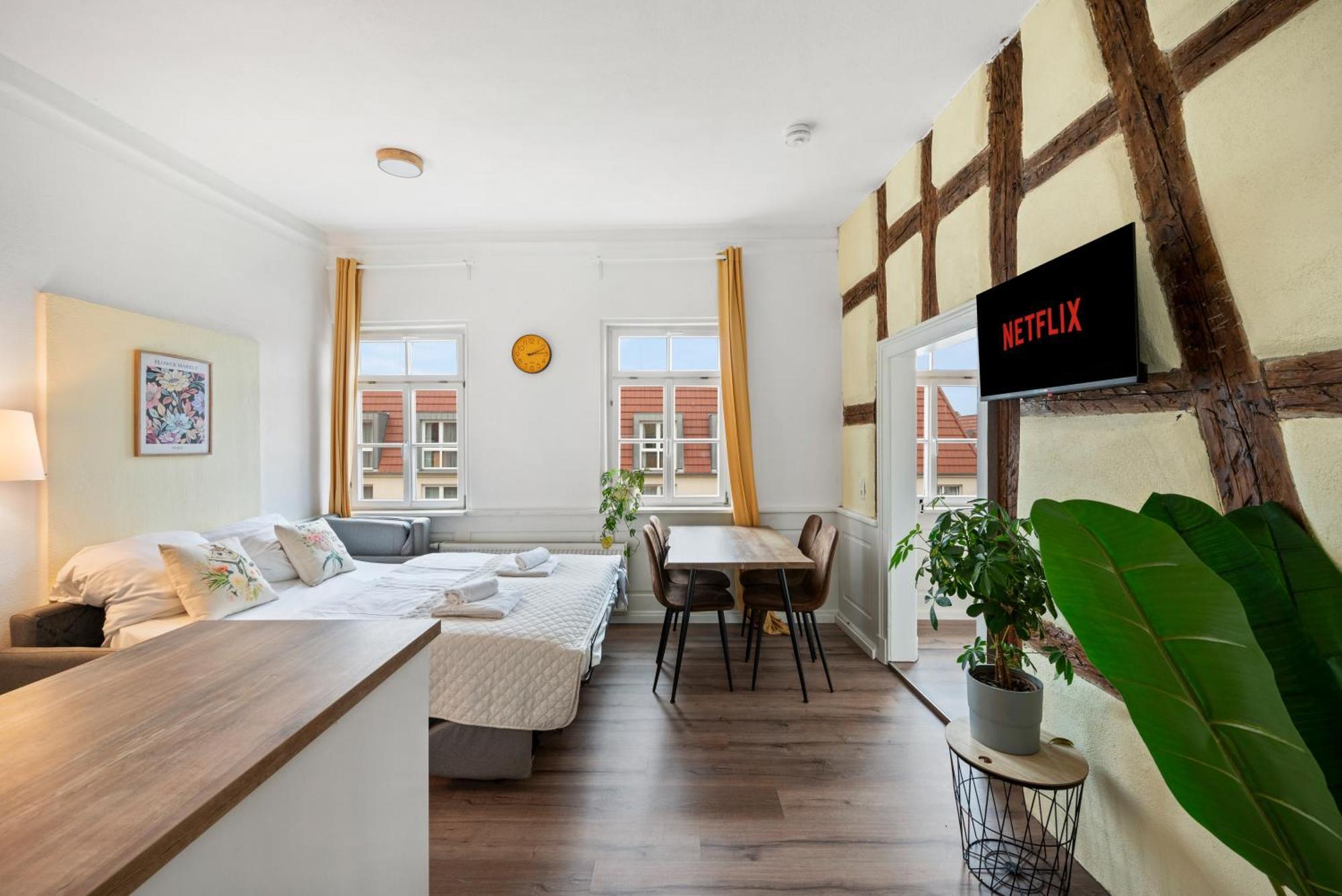 Backhome - Business&Family - Fantastische Schlosslage, Smarttv, Waschtrockner, Netflix, 50Qm, 24H Checkin - Apartment 3 Ludwigsburg Luaran gambar