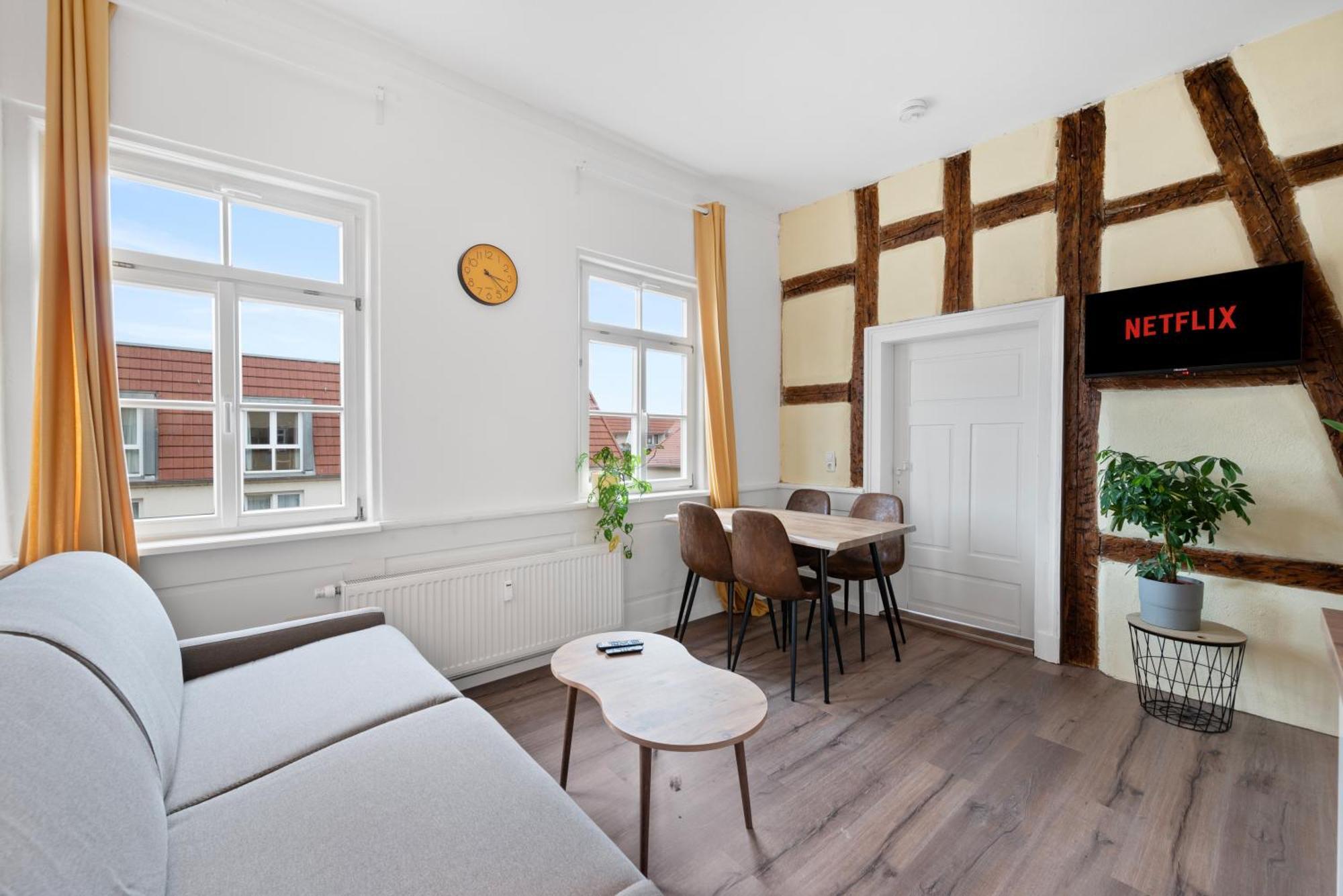Backhome - Business&Family - Fantastische Schlosslage, Smarttv, Waschtrockner, Netflix, 50Qm, 24H Checkin - Apartment 3 Ludwigsburg Luaran gambar